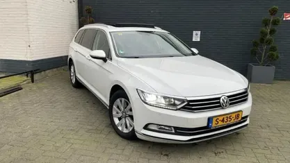 Occasion VW Passat Highline 189 PK (139 kW) 2017 Wit Stationwagen