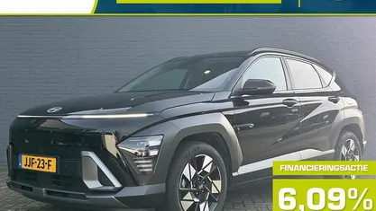 Occasion Hyundai Kona Comfort 105 PK (77 kW) 2024 Zwart metallic SUV