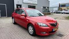 Rood Gebruikt 2006 Mazda 3 Hatchback | € 999 (Super prijs)