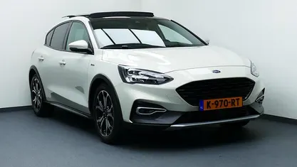 Wit Gebruikt 2021 Ford Focus Business Edition Hatchback | € 18.444 (Eerlijke prijs)