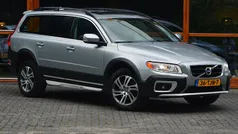 Grijs, metallic lak Gebruikt 2012 Volvo XC70 SUV | € 7.450 (Super prijs)