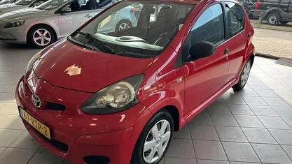Occasion 2011 Toyota Aygo Hatchback | € 1.995 (Eerlijke prijs)