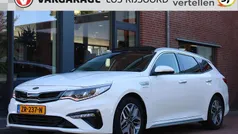 Wit Gebruikt 2019 Kia Optima Hybrid Sedan | € 21.295 (Eerlijke prijs)