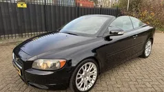 Zwart (metallic) Gebruikt 2007 Volvo C70 Momentum Cabriolet | € 6.950 (Goede deal)