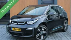 Zwart Gebruikt 2021 BMW i3 Hatchback | € 15.950 (Super prijs)