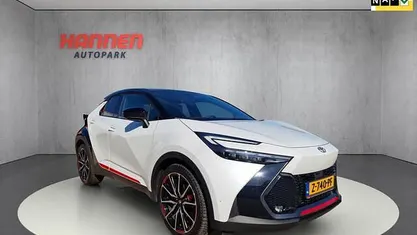 Gebruikt 2024 Toyota C-HR Edition SUV | € 40.600 (Eerlijke prijs)
