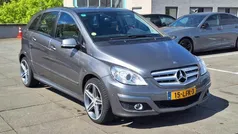 Grijs Gebruikt 2010 Mercedes B170 MPV | € 4.495 (Eerlijke prijs)