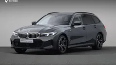 Grijs Gebruikt 2024 BMW 330e Comfort Edition Stationwagen | € 48.880 (Super prijs)