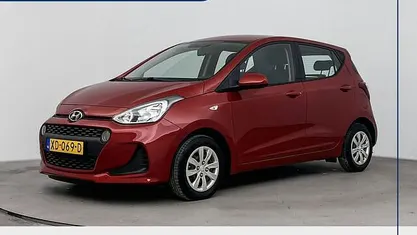 Rood Occasion 2019 Hyundai i10 Comfort Hatchback | € 9.900 (Eerlijke prijs)