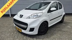 Wit Gebruikt 2011 Peugeot 107 Hatchback | € 3.888 (Eerlijke prijs)