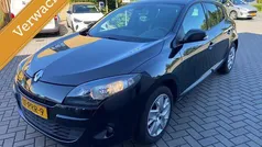 Zwart Gebruikt 2011 Renault Mégane III Hatchback | € 5.990 (Eerlijke prijs)