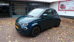 Gebruikt 2023 Fiat 500e La Prima Cabriolet | € 23.950 (Eerlijke prijs)