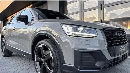 Grijs (metallic) Occasion 2019 Audi Q2 S-Line SUV | € 23.450 (Eerlijke prijs)