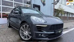 Grijs (metallic) Gebruikt 2017 Porsche Macan Turbo SUV | € 34.950 (Goede deal)