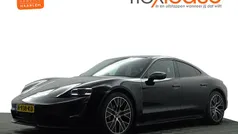 Zwart Gebruikt 2020 Porsche Taycan 4S Performance Package Sedan | € 49.900 (Eerlijke prijs)