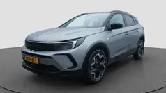 Grijs Gebruikt 2024 Opel Grandland X SUV | € 34.945 (Eerlijke prijs)