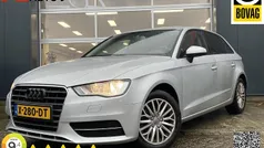 Grijs Gebruikt 2015 Audi A3 Sportback Attraction Hatchback | € 9.945 (Goede deal)
