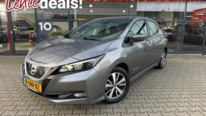 Occasion Nissan Leaf Acenta 80 kW (109 PK) 2021 Grijs Hatchback