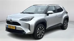 Grijs Gebruikt 2024 Toyota Yaris Cross Edition SUV | € 30.950 (Eerlijke prijs)