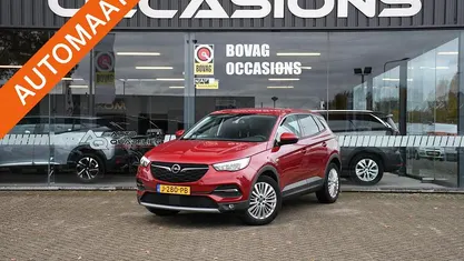 Occasion Opel Grandland X Innovation 131 PK (96 kW) 2020 Rood SUV
