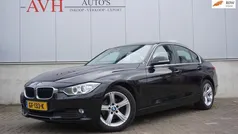 Sedan Gebruikt 2015 BMW 320 Efficient Dynamics Sedan | € 12.750 (Eerlijke prijs)
