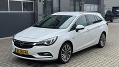 Wit Gebruikt 2019 Opel Astra Innovation Stationwagen | € 9.250 (Goede deal)
