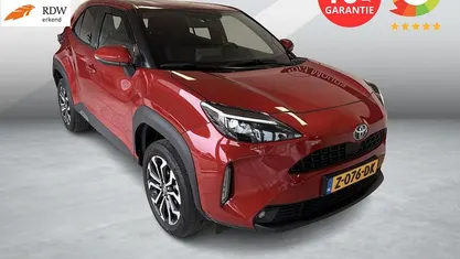 Rood Gebruikt 2024 Toyota Yaris Cross X-plore SUV | € 28.450 (Eerlijke prijs)