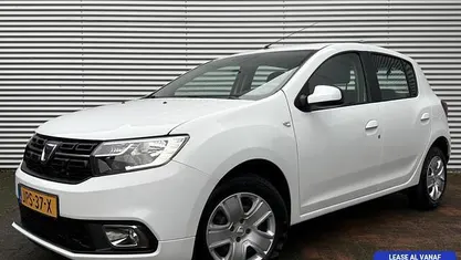 Occasion 2019 Dacia Sandero Lauréate Hatchback | € 7.950 (Eerlijke prijs)