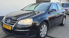 Zwart Gebruikt 2008 VW Jetta Comfortline Sedan | € 2.399 (Eerlijke prijs)