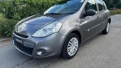 Gebruikt 2010 Renault Clio R.S. Hatchback | € 2.299 (Eerlijke prijs)