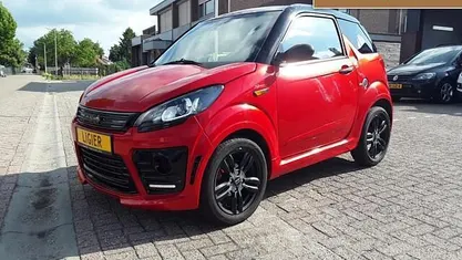 Occasion Ligier JS50 2019 Rood, metallic lak Hatchback