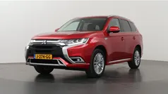 Gebruikt 2020 Mitsubishi Outlander P-HEV Intense SUV | € 23.840 (Eerlijke prijs)
