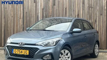 Blauw Occasion 2019 Hyundai i20 Comfort Hatchback | € 14.420 (Eerlijke prijs)