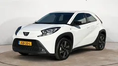 Wit Gebruikt 2023 Toyota Aygo Pulse Hatchback | € 18.185 (Eerlijke prijs)