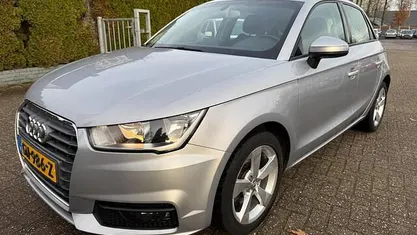 Occasion 2015 Audi A1 Sportback Sport Hatchback | € 13.250 (Eerlijke prijs)