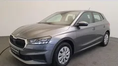 Grijs Gebruikt 2023 Skoda Fabia Ambition Hatchback | € 18.950 (Eerlijke prijs)