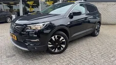 Zwart Gebruikt 2019 Opel Grandland X Innovation SUV | € 14.750 (Eerlijke prijs)