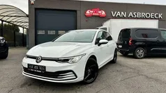Wit Gebruikt 2021 VW Golf VIII Pro Sedan | € 25.900 (Goede deal)