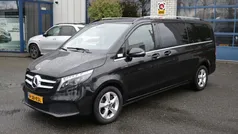 Zwart Gebruikt 2023 Mercedes V300 Avantgarde MPV | € 61.950 (Super prijs)