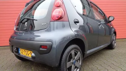 Occasion Peugeot 107 Access 68 PK (50 kW) 2012 Hatchback