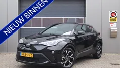 Zwart Gebruikt 2021 Toyota C-HR SUV | € 23.995 (Eerlijke prijs)