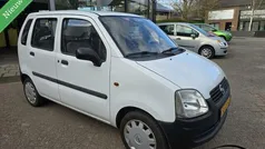 Wit Gebruikt 2003 Opel Agila Hatchback | € 999 (Eerlijke prijs)