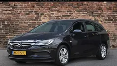 Zwart Gebruikt 2016 Opel Astra Edition Stationwagen | € 8.995 (Eerlijke prijs)