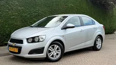 Grijs Gebruikt 2012 Chevrolet Aveo LT Sedan | € 5.000 (Eerlijke prijs)