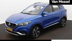 Blauw Gebruikt 2019 MG ZS Luxury Sedan | € 13.400 (Eerlijke prijs)
