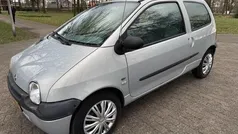 Grijs Gebruikt 2005 Renault Twingo Expression Hatchback | € 850 (Eerlijke prijs)