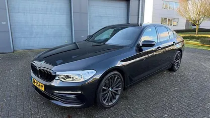 Occasion 2018 BMW 520 Executive Sedan | € 21.450 (Super prijs)