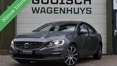Gebruikt 2018 Volvo S60 Dynamic Sedan | € 17.400 (Eerlijke prijs)