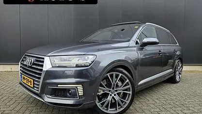 Occasion 2016 Audi Q7 S-Line SUV | € 22.950 (Eerlijke prijs)