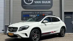 Wit, metallic lak Gebruikt 2015 Mercedes GLA180 SUV | € 15.995 (Eerlijke prijs)